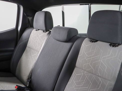 Used 2023 Toyota Tacoma TRD Off-Road image 26