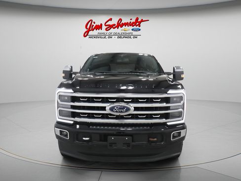 Used 2023 Ford F250 Platinum AWD/4WD image 3
