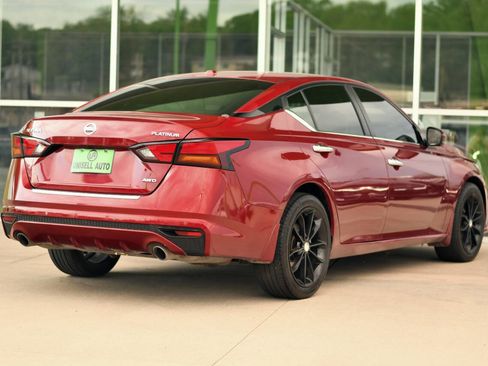 Used 2022 Nissan Altima 2.5 Platinum AWD/4WD image 7