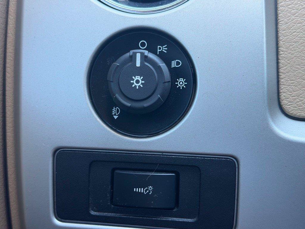 Used 2014 Ford F150 Lariat w/ Equipment Group 502A Luxury AWD/4WD image 22