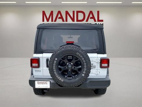Used 2022 Jeep Wrangler Unlimited Sport AWD/4WD image 6
