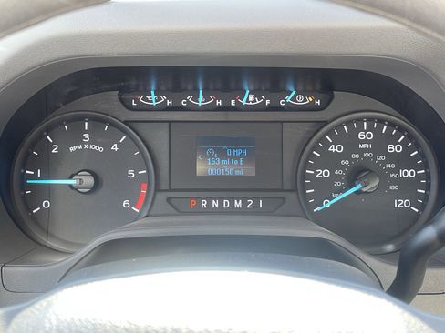 New 2025 Ford E-450 and Econoline 450 Super Duty w/ Interior Upgrade Package image 23