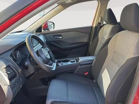 Used 2023 Nissan Rogue SV AWD/4WD image 9