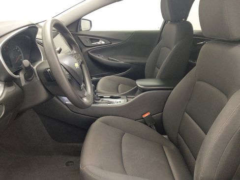 Used 2024 Chevrolet Malibu LS FWD image 17