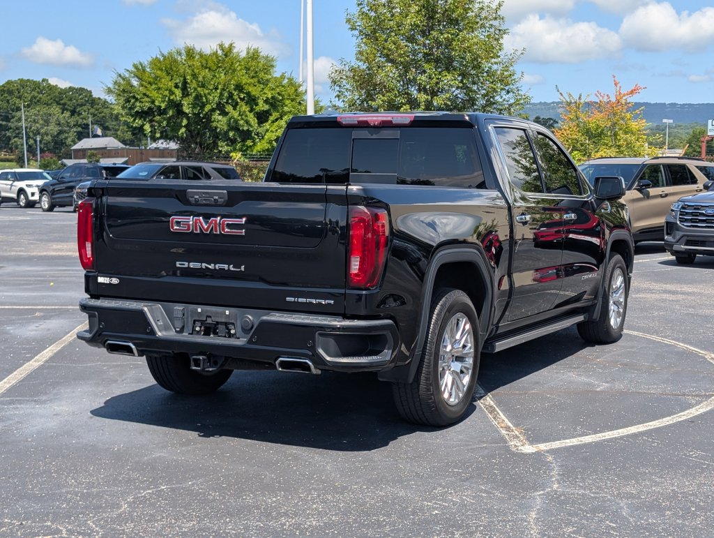 Used 2023 GMC Sierra 1500 Denali w/ Technology Package AWD/4WD image 6