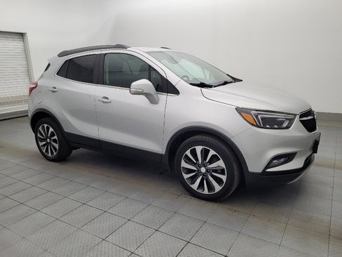 Used 2019 Buick Encore Essence image 11