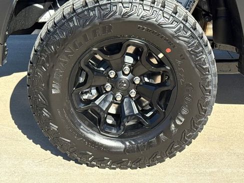 New 2026 RAM 1500 RHO w/ RHO Level 1 Equipment Group image 10