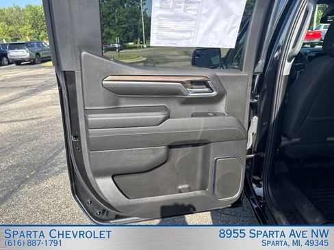 Used 2023 Chevrolet Silverado 1500 LT AWD/4WD image 36