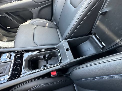 New 2025 Jeep Compass Limited w/ Sun & Sound Group AWD/4WD image 30