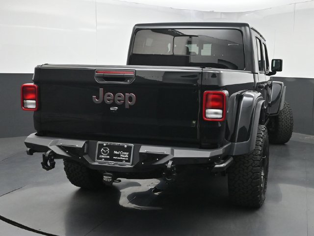Used 2022 Jeep Gladiator Rubicon w/ Dual Top Group AWD/4WD image 3