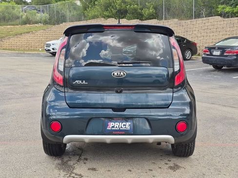Used 2017 Kia Soul + w/ Audio Package FWD image 6