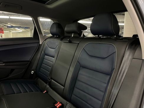New 2026 Volkswagen Taos SEL AWD/4WD image 23