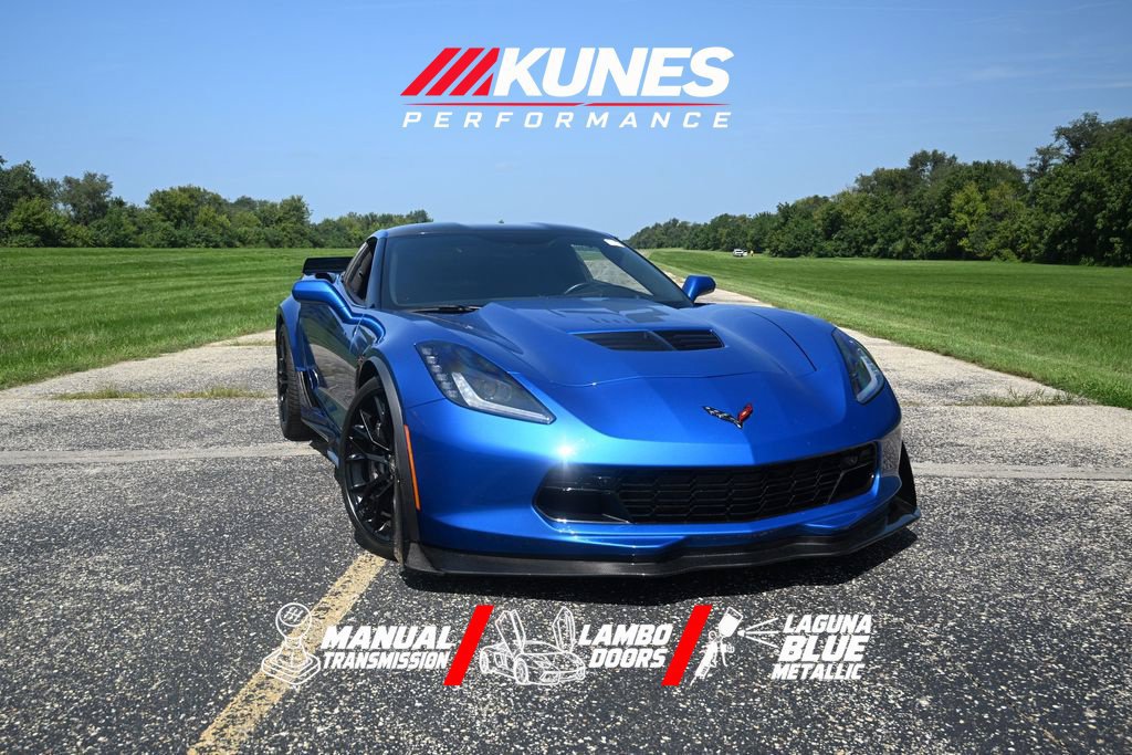 Used 2016 Chevrolet Corvette Z06 w/ 3LZ Preferred Equipment Group RWD image 2