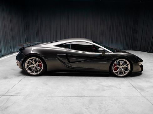 Used 2017 McLaren 570S Coupe RWD image 14