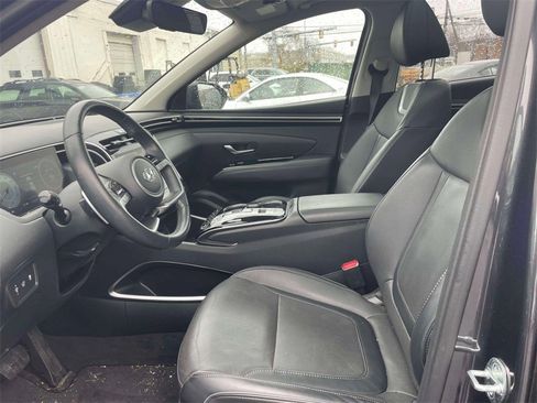 Used 2023 Hyundai Tucson Limited w/ Cargo Package image 16