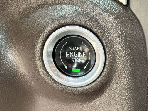 Used 2020 Chevrolet Silverado 1500 LT w/ All-Star Edition AWD/4WD image 25