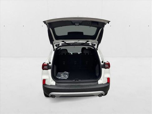 New 2025 Ford Escape SE image 13