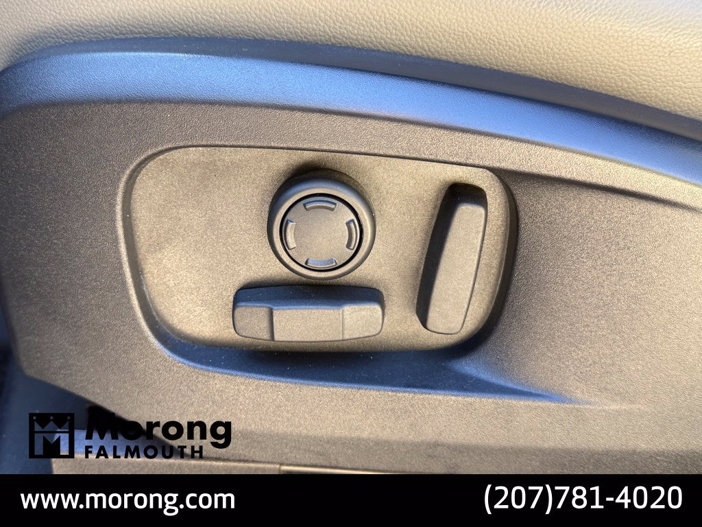 Used 2024 Land Rover Defender 110 S AWD/4WD image 29