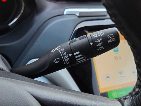 Used 2019 Chevrolet Bolt LT FWD image 23