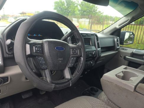 Used 2016 Ford F150 XLT w/ Equipment Group 301A Mid AWD/4WD image 7