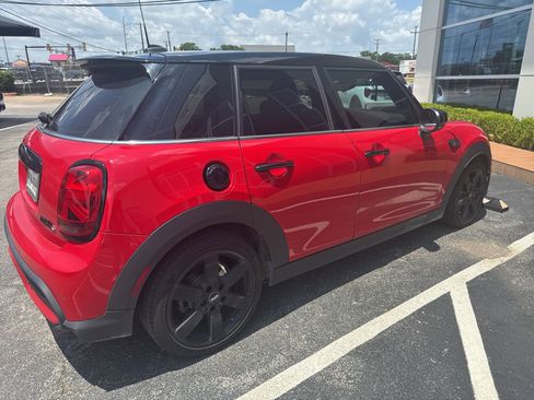 Used 2023 MINI Cooper S image 11