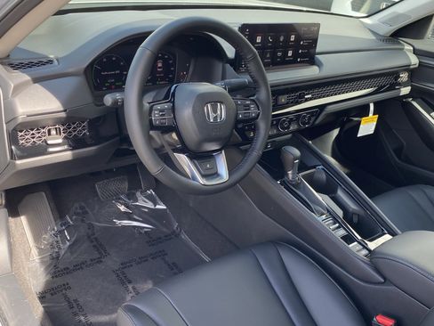 New 2026 Honda Accord Touring image 8