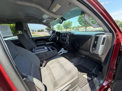 Used 2017 Chevrolet Silverado 1500 LT w/ All Star Edition AWD/4WD image 18