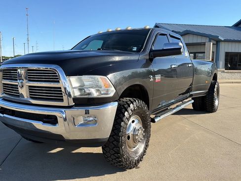 Used 2011 RAM 3500 Laramie w/ Cold Weather Group AWD/4WD image 3