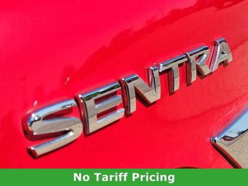 Used 2017 Nissan Sentra SV image 11