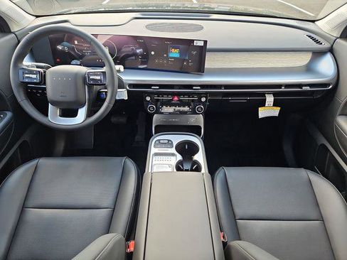 New 2026 Hyundai Ioniq 9 SEL image 9