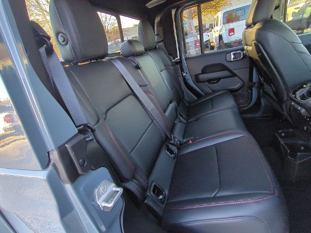 New 2026 Jeep Gladiator Rubicon AWD/4WD image 34