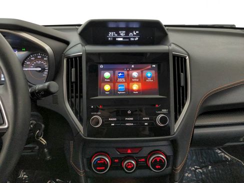 Used 2022 Subaru Crosstrek 2.0i Premium image 21