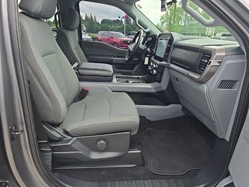 Used 2024 Ford F150 XLT w/ Mobile Office Package image 27
