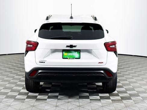 Used 2024 Chevrolet Trax RS w/ Driver Confidence Package FWD image 7