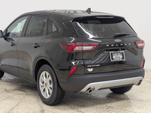 New 2026 Ford Escape Active image 3