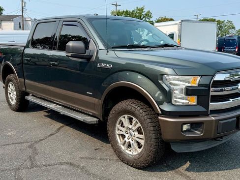 Used 2015 Ford F150 Lariat w/ Equipment Group 501A Mid AWD/4WD image 4