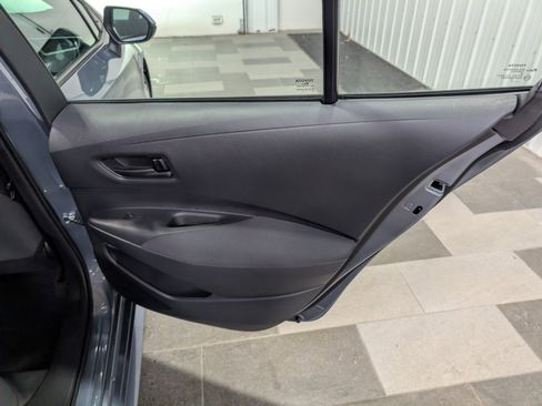 Used 2025 Toyota Corolla LE image 25