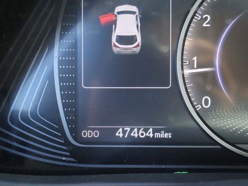 Used 2019 Lexus UX 200 image 45