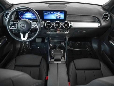 Certified 2023 Mercedes-Benz GLB 250 w/ Premium Package image 13