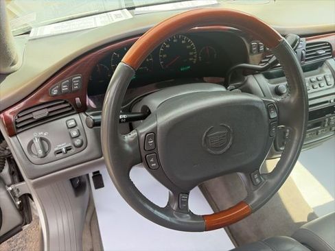 Used 2003 Cadillac De Ville DHS w/ Safety & Security Package image 14
