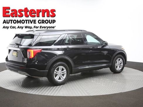 Used 2023 Ford Explorer XLT w/ Equipment Group 202A AWD/4WD image 41