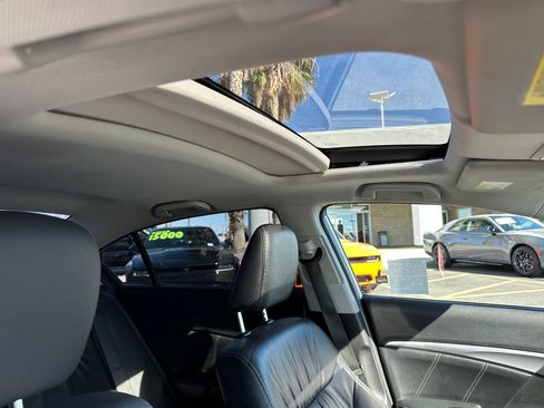 Used 2015 Honda Civic EX-L image 17