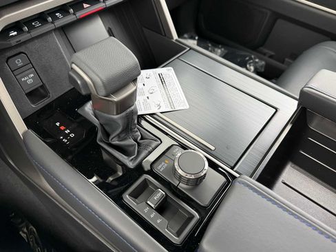 New 2026 Toyota Tundra Platinum AWD/4WD image 23