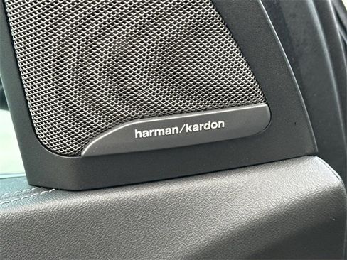 Used 2024 BMW X5 sDrive40i w/ Executive Package image 16