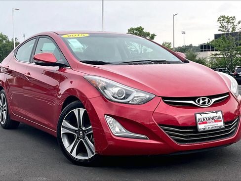 Used 2015 Hyundai Elantra Sport FWD image 2