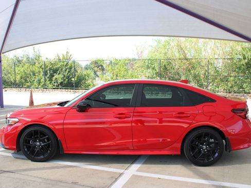 Used 2026 Honda Civic Sport image 2