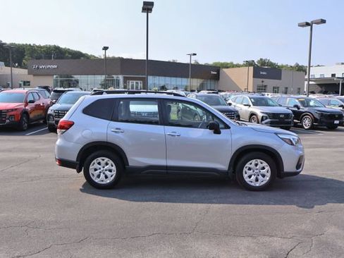 Used 2019 Subaru Forester w/ Alloy Wheel Package AWD/4WD image 8