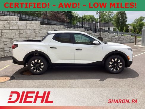 Certified 2025 Hyundai Santa Cruz SE image 8