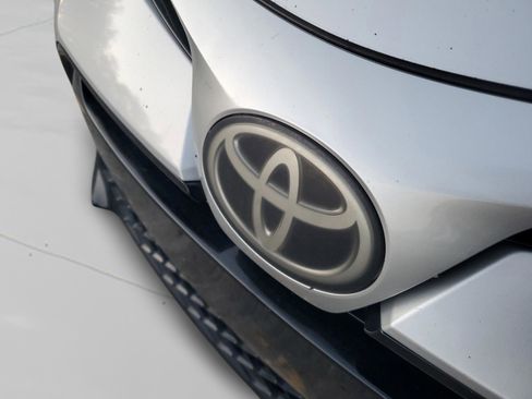 Used 2017 Toyota Corolla SE 50th Anniversary FWD image 30