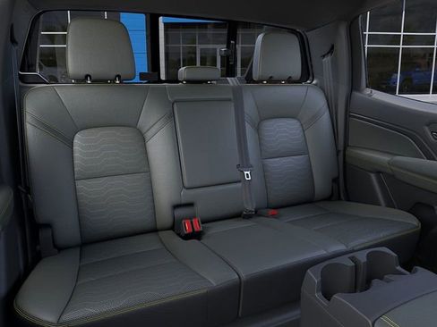 New 2026 Chevrolet Colorado ZR2 w/ Midnight Edition image 17